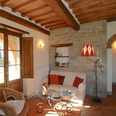 Villa Near With Swimming Pool *